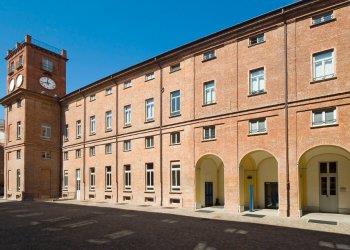 Finanziamenti e contributi: una brochure della CAM COM di Alessandria e Asti