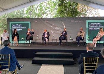 Le sfide dellagricoltura tra crisi alimentare e diete personalizzate. Giansanti al Forum in masseria