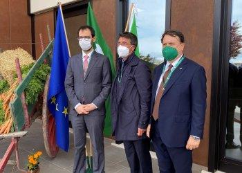 Il ministro Patuanelli in visita alle aziende agricole di Confagricoltura in Abruzzo